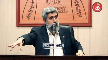 Allah'ın Kanunlarını Kaldırıp Yerine Başka Kanunlar Getirenler Ne Demiş Oluyorlar?