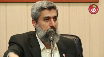 Melekler Savaşta Mü'minlere Yardım Eder