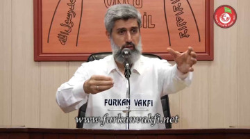 Hocaefendi Açıklıyor; İstanbul'da Bize Satırla Saldıranlar Kimler?