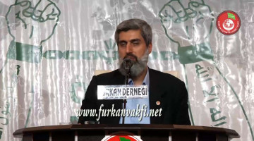 Sizin dini meselelerin yanında toplumsal ve siyasi meselelere de girmenizi doğru görmeyenler var. Bir Hoca siyasi meselelere girmemelimi?