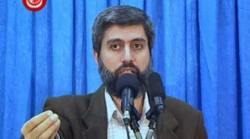 Musa (a.s.) doğrudan Firavuna gönderilirken neden Peygamberimiz akrabalarına tebliğ ile vazifelendirildi? Bu farkı açıklar mısınız?