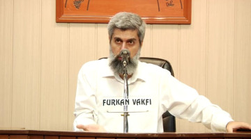 Bütün mahlûkatın Allah’ın kudreti karşısında boyun eğdiğini söylediniz. Bu boyun eğişte rıza var mıdır yoksa zorla mı gerçekleşmiştir?