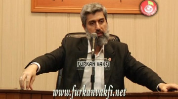 Hucurat suresinde " Ey iman edenler! Seslerinizi Peygamberin sesinden fazla yükseltmeyin" buyruluyor. Bu gibi ayetler günümüzde nasıl anlaşılmalıdır?