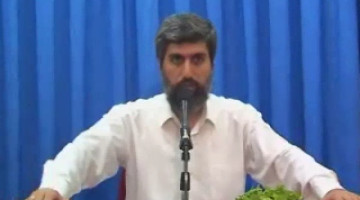 Cinlerin kendisine görünüpte tabi olduğu bir kişinin cinleri kullanarak insanlara yardım etmesi caiz mi?