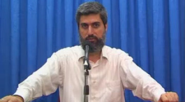 Hadiste "Namazı uzatınız, hutbeyi kısaltınız" buyuruluyor. Bugün hutbede namazda kısaltılıyor bu caiz midir?