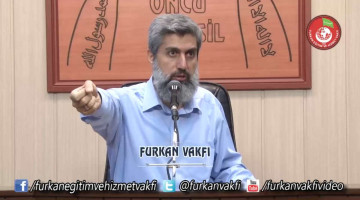 Amerika geçmişte İslam'a terörist diyordu. Bugün IŞİD'le savaşma stratejisi olarak "İslam barış dinidir" diyor. Bu konuda ne düşünüyorsunuz?