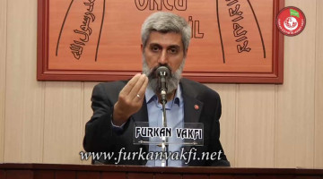 Bazı hocalar oy verme meselesinde "Bu mesele ictihadi bir mesele" diyorlar. Bu söz doğru mudur? Buna göre böyle söyleyen bir hocaya uyan kimse mazeretli sayılır mı?