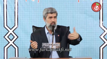 Televizyona çıkan bir takım hocaların, demokrasinin İslam'a uygun olduğunu ve cemaatleşmenin gerekli olmadığını söylediklerini görüyoruz. Bu konuda ne söylersiniz?