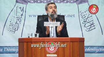 İslami yaşantıya sahip olmadan önce beraber haram ortamlarda bulunduğumuz arkadaşlarımıza tebliğ etmekte zorlanıyoruz. Bizlere ne tavsiye edersiniz?