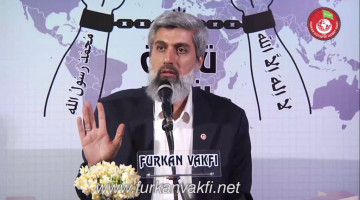 Ben başörtülü bir öğrenciyim. Ailemde ırsi bir hastalık var, kafamızda yara çıkıyor. Doktor bu hastalıktan kurtulmam için başımın sürekli açık olması gerektiğini ve başka bir tedavisinin olmadığını söyledi. Başımı açmam caiz midir?