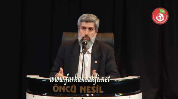 Mezheblerin dinimizdeki yerini açıklar mısınız? Bir mezhebe tabi olmalı mıyız?