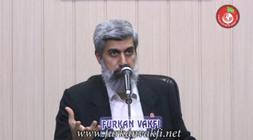 Nişanlımın annesi Furkan Vakfı'na değil de başka bir cemaate devam etmemi istedi. Ben de "bu yol nebevi, hayırlı bir yoldur" deyince "ya hayırlı değilse" dedi. Ben de istihareye yatmasını ve hakkımda hayırlı değilse bırakacağımı söyledim. Rüyasında net olarak, hayırsız gördüğünü söyledi. Bu durumda ne yapmalıyım?