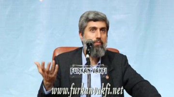 Ülkemize ve dünyaya baktığımızda birçok cemaatin olduğunu görüyoruz. Bu durum Müslümanların istikametten saptığını gösterir mi?